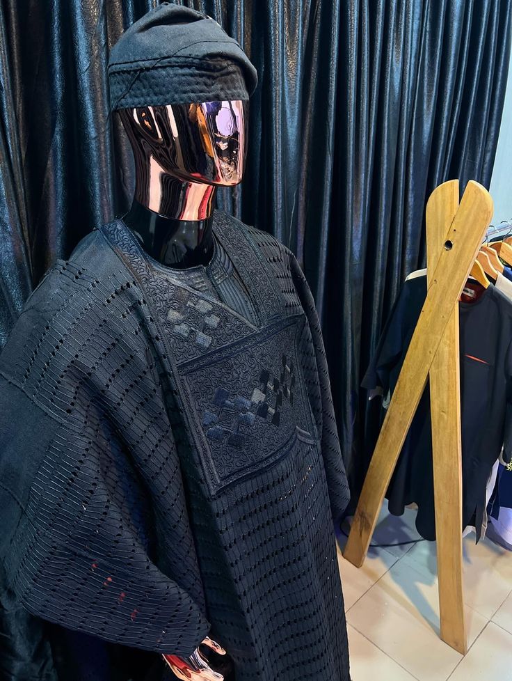 Men full black Native outfit